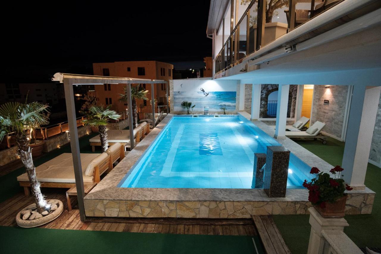 Hotel Freiburg Улцинь Екстер'єр фото