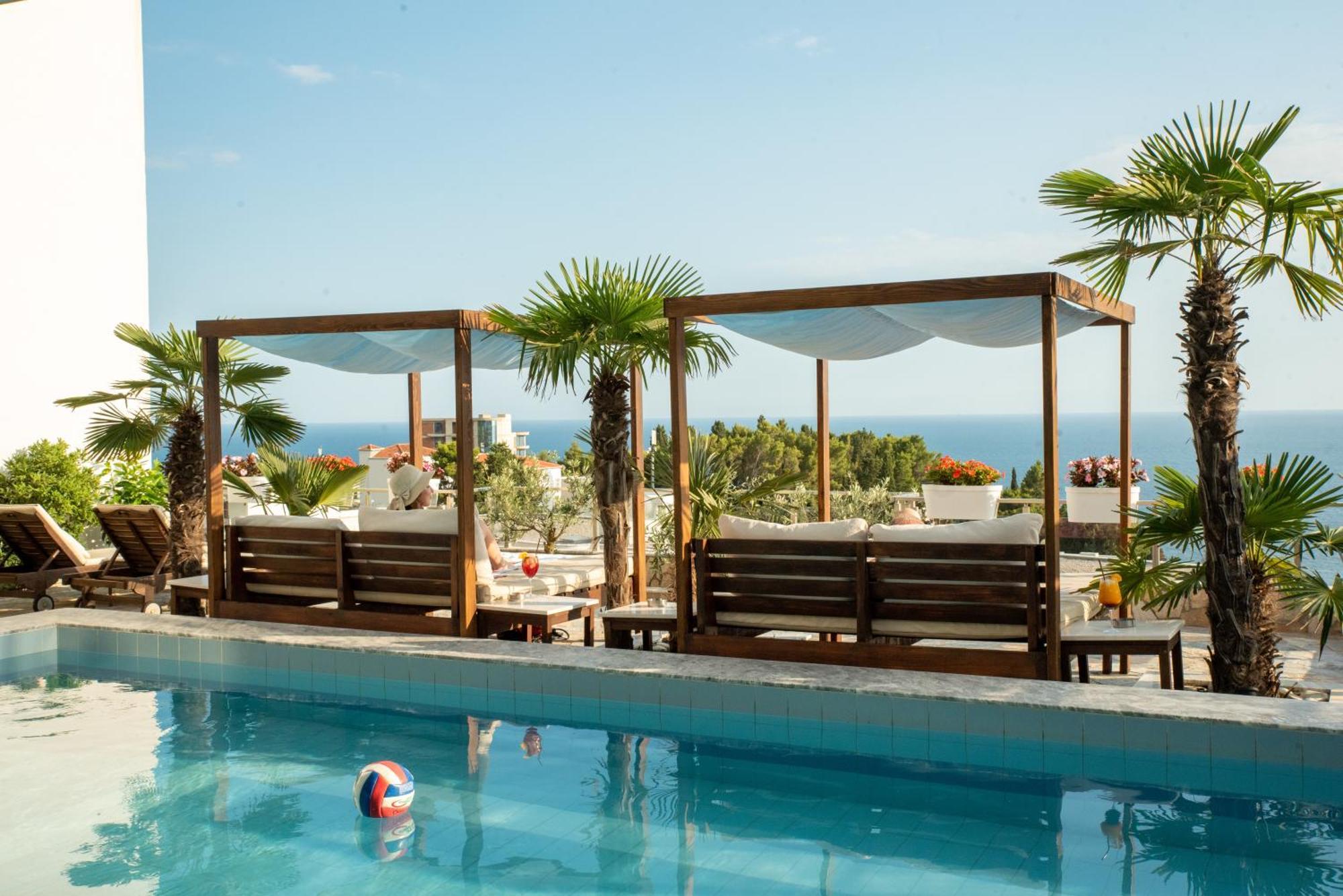 Hotel Freiburg Улцинь Екстер'єр фото
