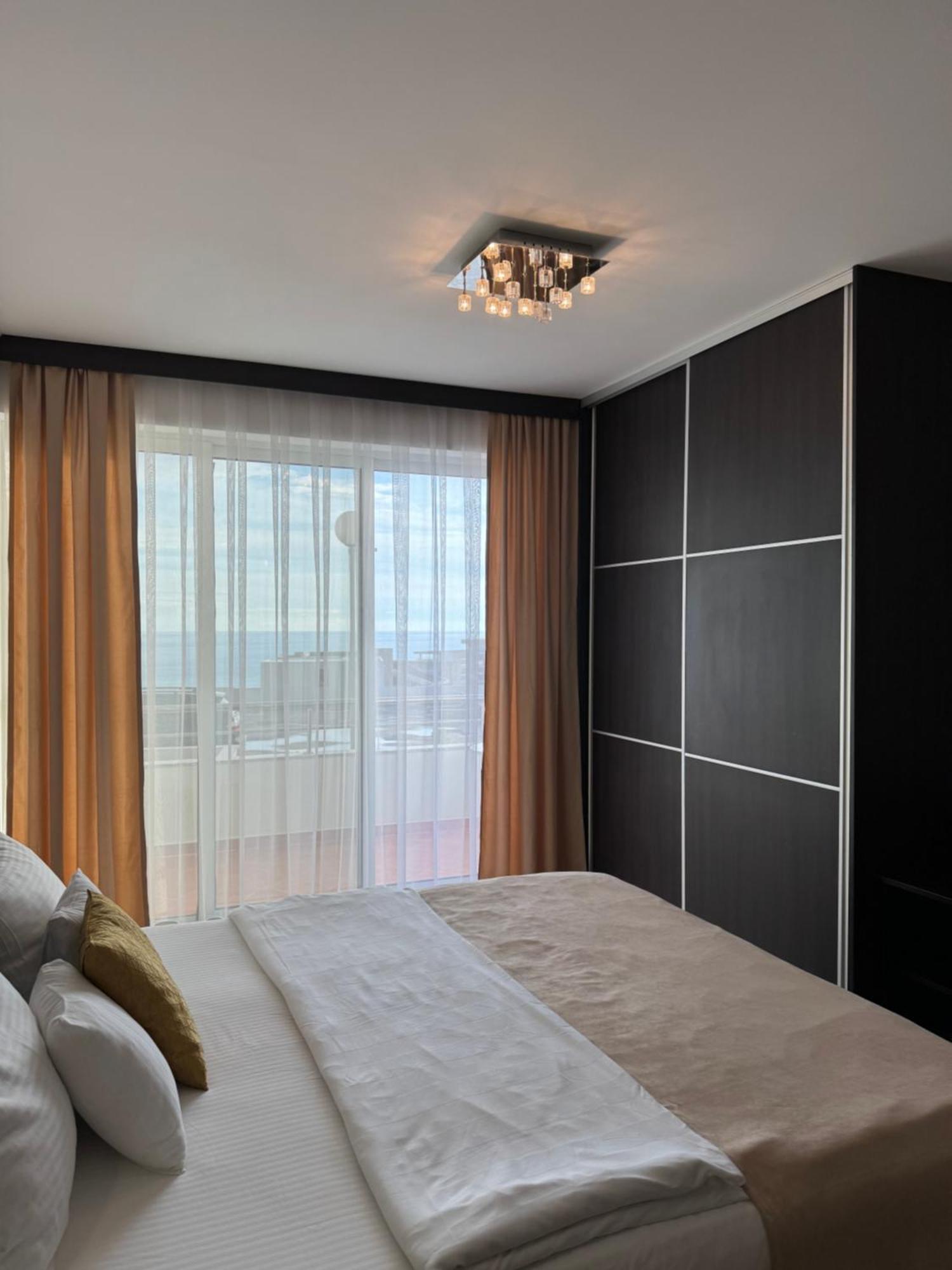 Hotel Freiburg Улцинь Екстер'єр фото